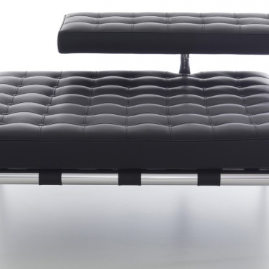 The 241 PRIVE sofa modular