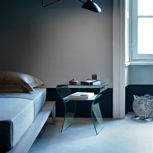 The Table Charlotte De Nuit