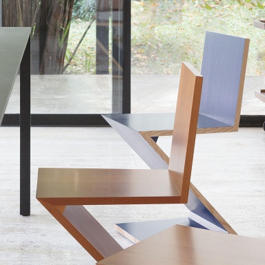 The Zig Zag Chair 280