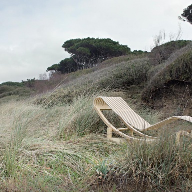 The lounger TOKYO OUTDOOR