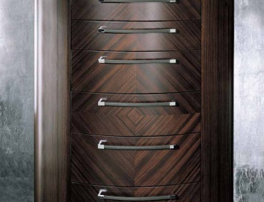 High chest of drawers, Giorgio Collection