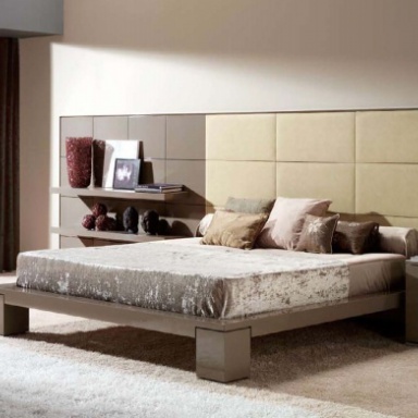 Bedroom (furniture-bedroom)