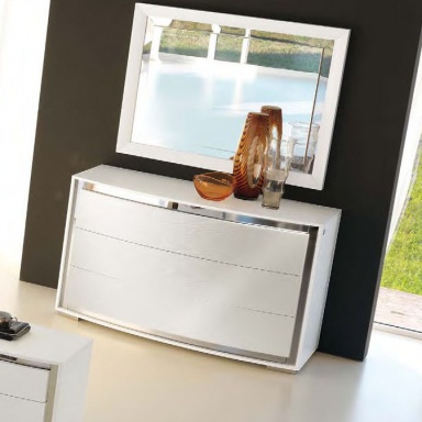 The Kube Chest Of Drawers