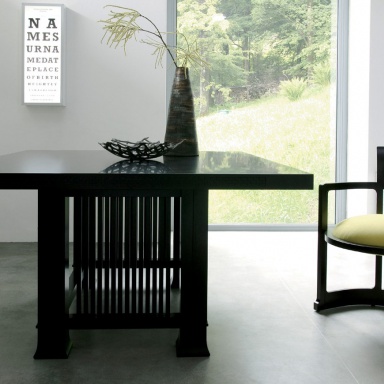 Dining table 615 HUSSER