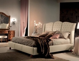 Bed with quilted headboard, Carpanese