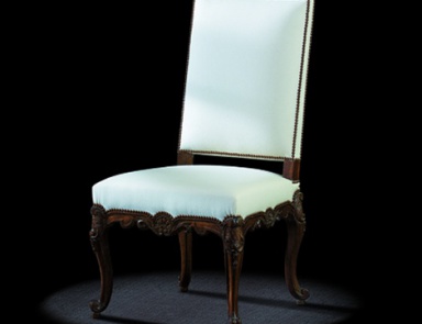 The high-backed chair, Massant