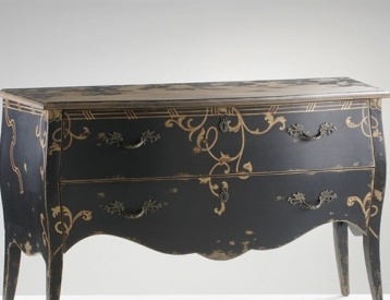 A chest of drawers made of solid wood, Dialma Brown