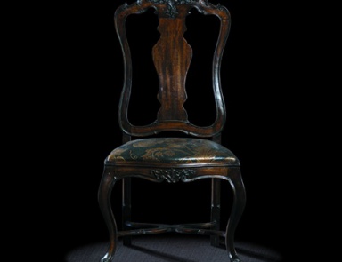 Chair with high back, Massant