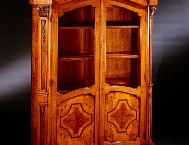 Showcase with hinged door, Palmobili