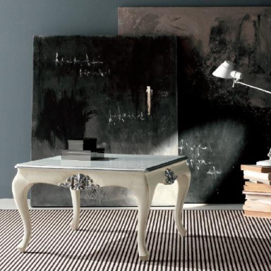 Coffee table in GC.ET.MV.49