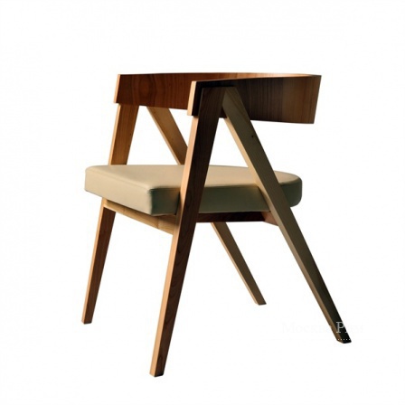 The chair is made from solid cherry Poltroncina Cooper, Morelato