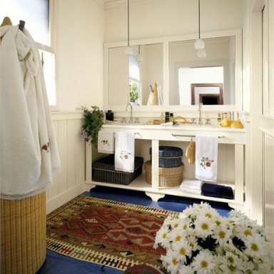 Classic Bathroom Cabinet