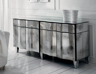 The Dresser Arte Veneziana