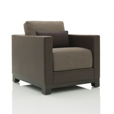 Chair Lorenzo Urbino