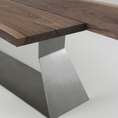 Table Bedrock Plank B