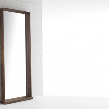 The Mirror And Sincere