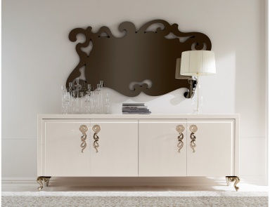 A snack bar natural wood George, Cantori