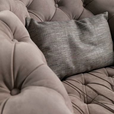 The Pelham Chair Capitonne