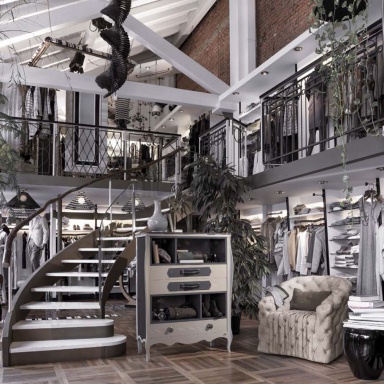 The Pelham Chair Capitonne