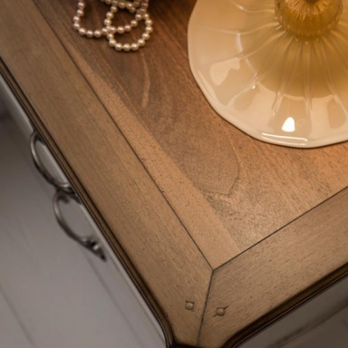 Cezanne bedside table