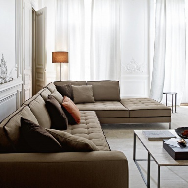 The Lucrezia Sofa