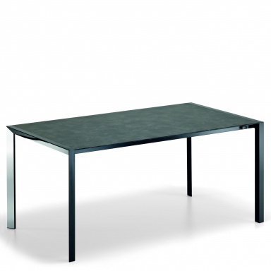 Dining table Pedro Drive