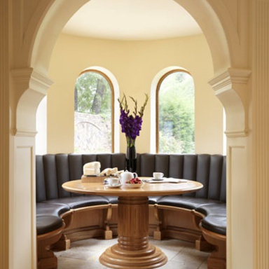 Dining room (furniture dining room)