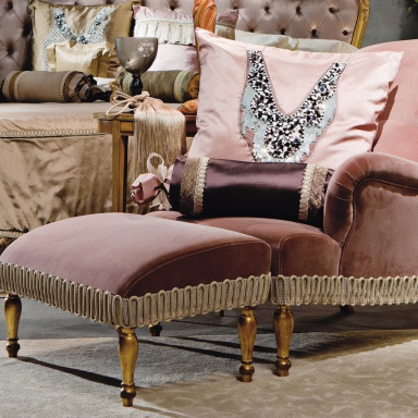 Chair with Ottoman Prestige