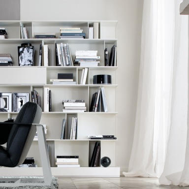 Modular storage system Skip