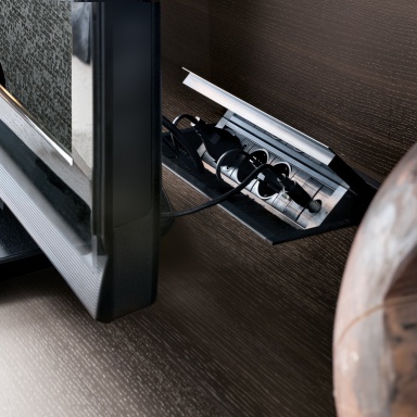 Modular storage system Skip