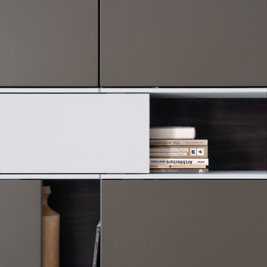 Modular storage system Skip