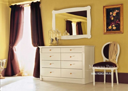 Dresser with drawers, Miniacciolo