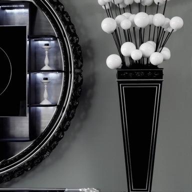 Star Gate wall bar Container Bar