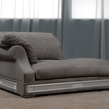 Nouveau Confort Couch