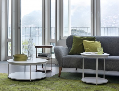 Plateau coffee table made of wood, Porada