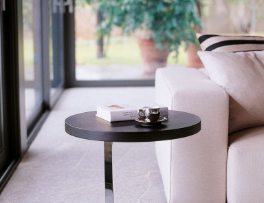 Single coffee table with top made of wood, Porada