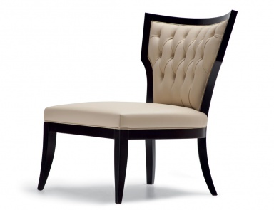 A chair without armrests Cleopatra, Opera Contemporary