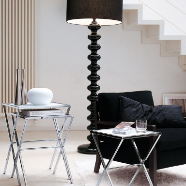 The Babele alta floor lamp