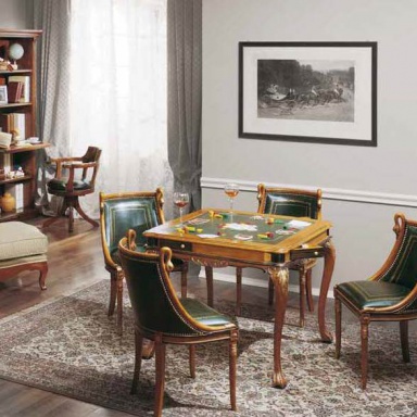 Headset for playing cards