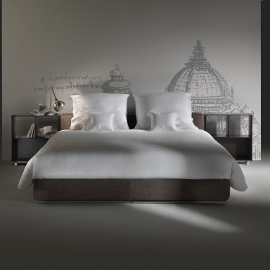 Groundpiece Slim Bed