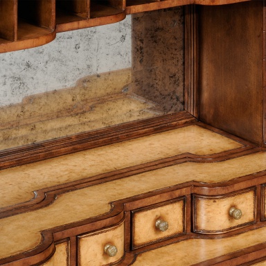 Secretaire William and Mary