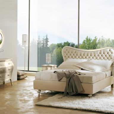 Orlando bedside table