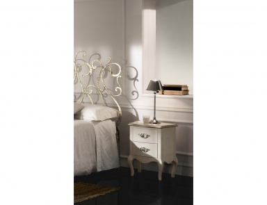 Raffaello bedside table made of solid wood, Cantori