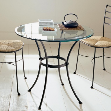 The Prado dining table