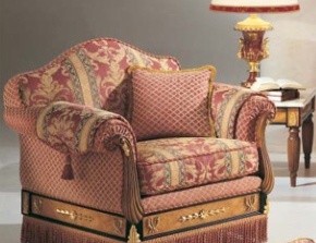 A chair on a frame of wood covered with a cloth Kyoto, Caspani Tino