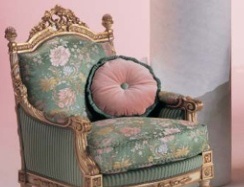 The chair on the carved frame of solid wood Montecarlo, Caspani Tino