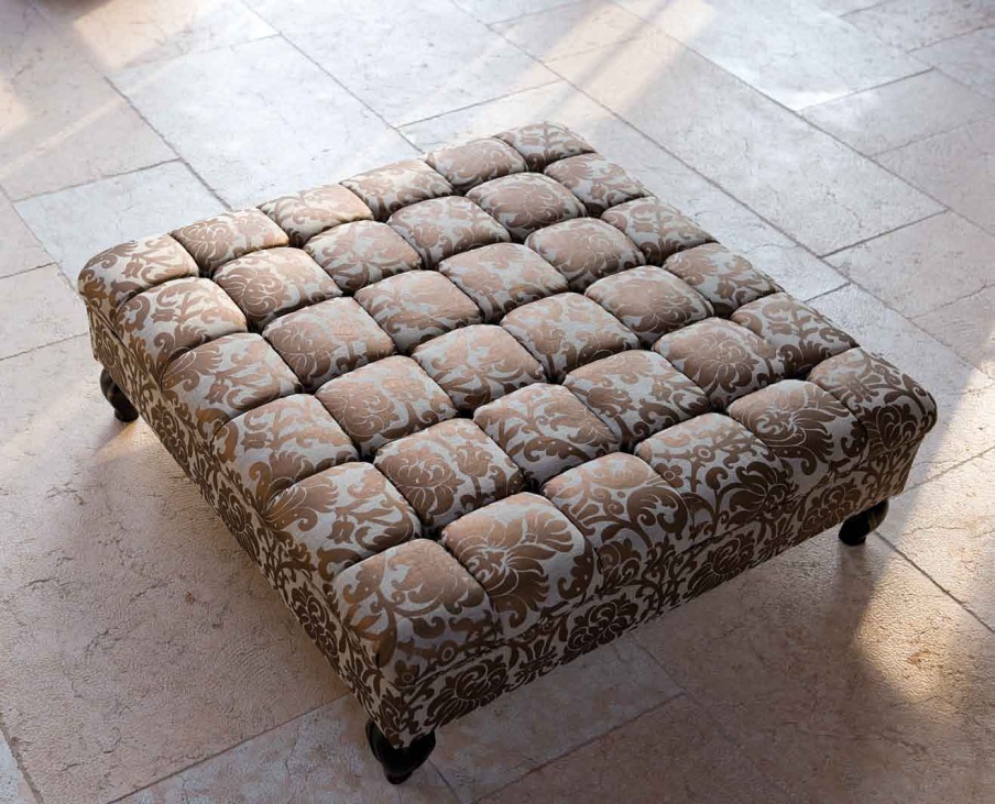 Contemporary pouf - LINEAR - désirée divani - fabric / round / square