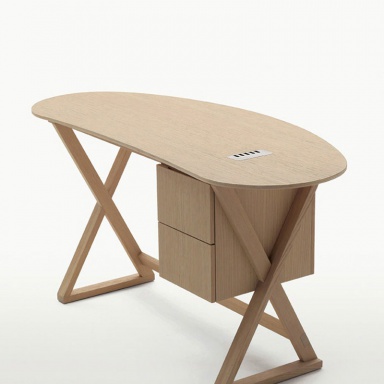 Sidus writing Desk