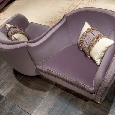 Chair Loren LUI & LEI