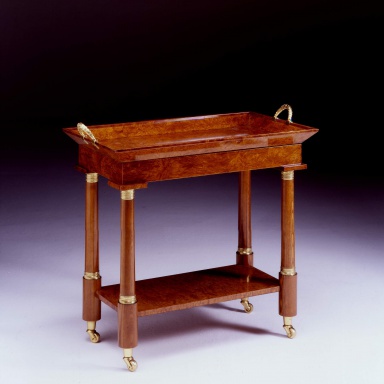 Serving table Impero